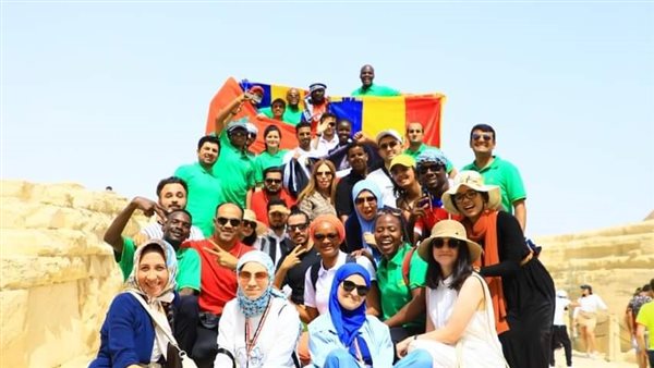 وفود منحة ناصر للقيادة الدولية الدفعة الثالثة في زيارة لمنطقة الأهرامات